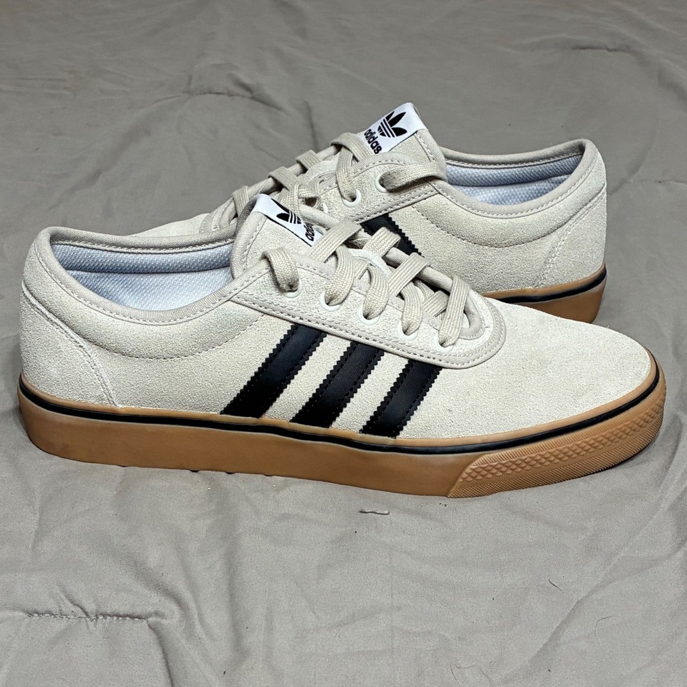 Adidas Skateboarding Suede Low Top Sneakers Cream Black Gum IE3146 Mens 9.5